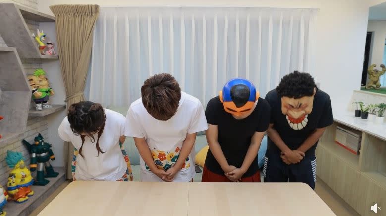 知名YouTuber蔡阿嘎近日因在日本言行舉止不禮貌，遭到網友砲轟。 圖：翻攝自FB/蔡阿嘎