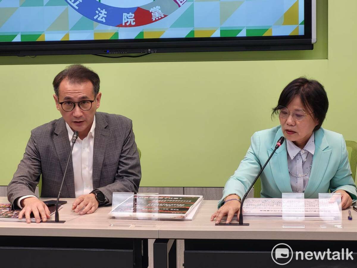 民進黨團上午舉行記者會，對於性騷爭議加以回應。 圖：陳佩君／攝