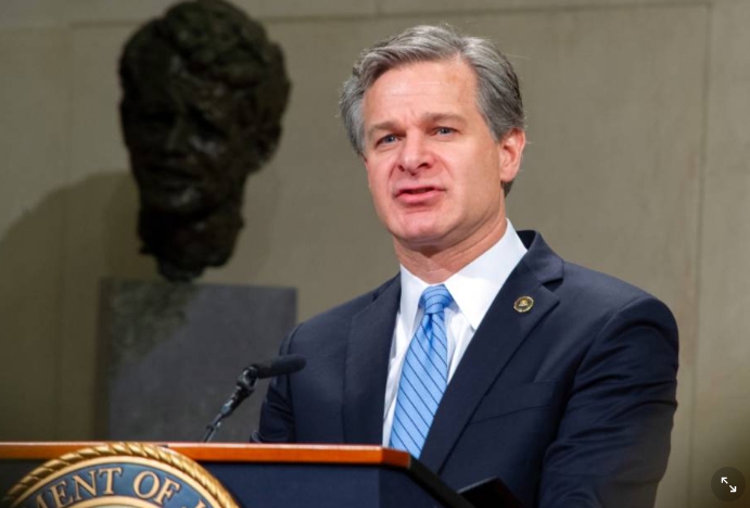 美國聯邦調查局FBI局長克里斯托弗‧雷 （Christopher Wray）  圖 : 翻攝自FBI官網
