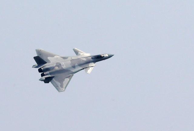 解放軍殲-20戰鬥機。 圖：翻攝自新浪