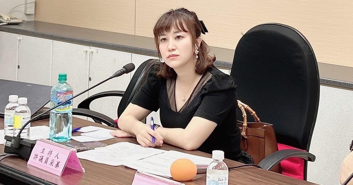 許采蓁認為鼓山魚市場最壞狀況可能慘澹收場。 圖：高雄市議會國民黨團提供（資料照）