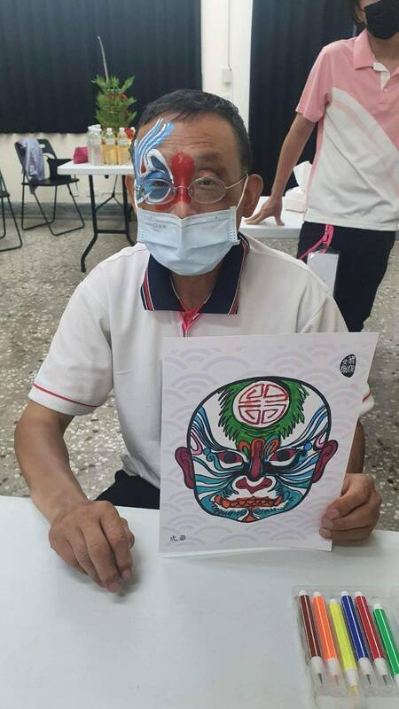 淡古配合淡水大拜拜推出的「淡水清水巖繞境文化深度體驗」活動，分為6/18（日）北管音樂體驗趣、6/22百將臉譜彩繪樂及暗訪文史走讀行，安排專家帶領民眾體驗3種民俗中的無形文化特色。 圖：清昭誠祖師會提供