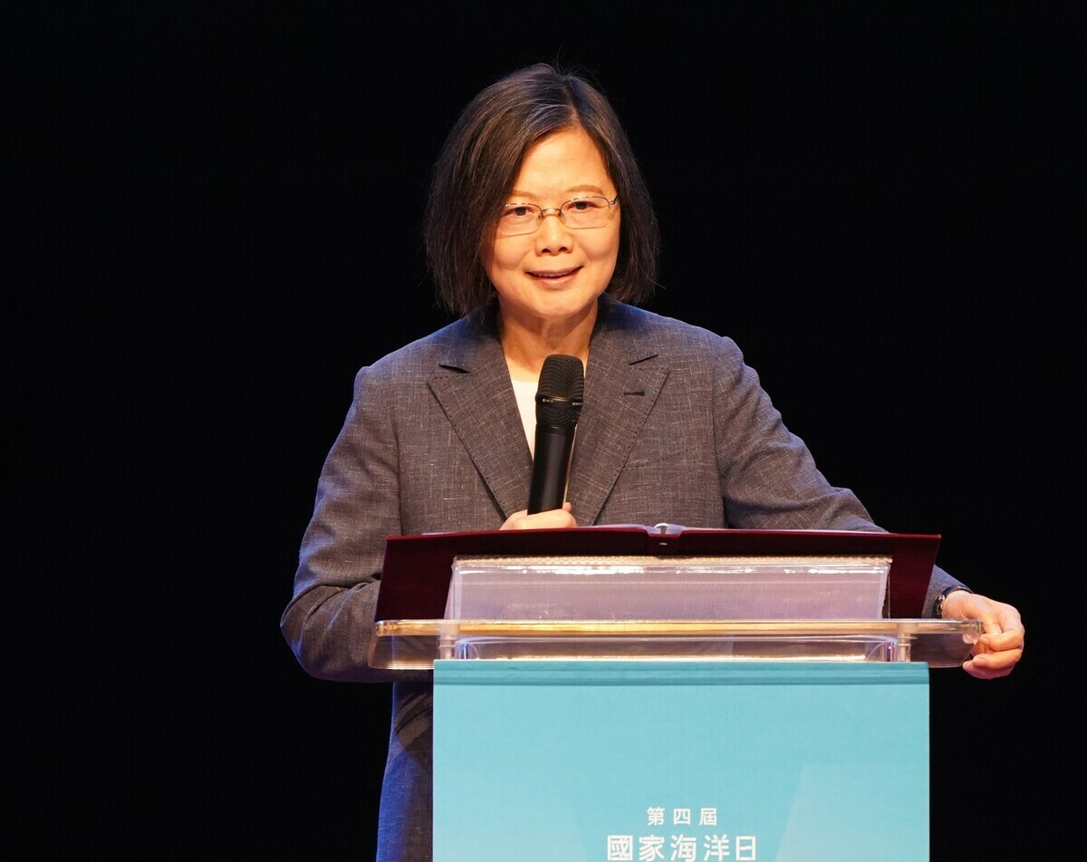 蔡英文致詞表示海台灣張開雙手，透過海洋擁抱全世界。 圖：海洋委員會/提供