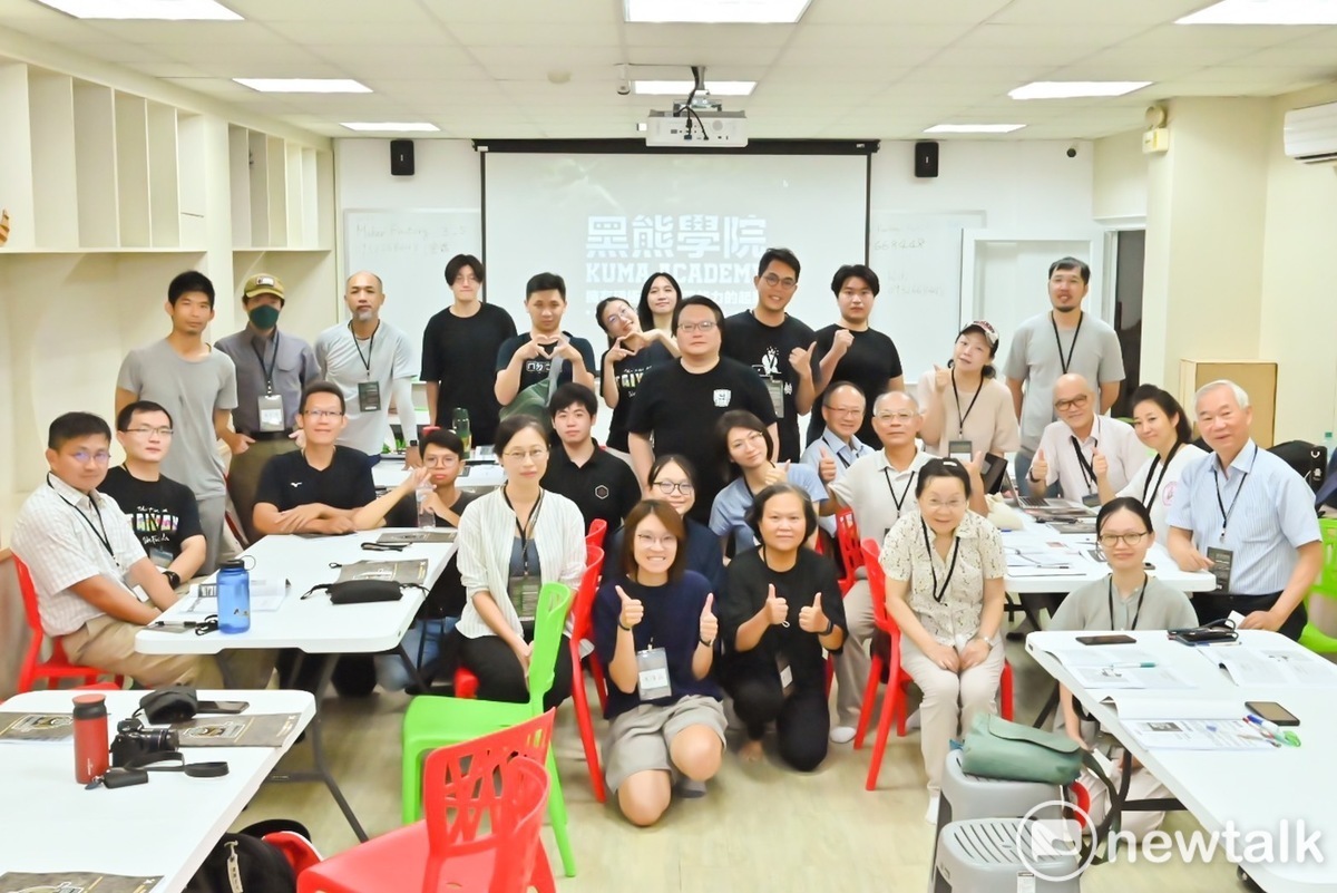 台灣基進台南市議員李宗霖邀請黑熊學院來台南舉辦「黑熊基礎營」，藉由「黑熊基礎營」培養市民備戰意識、認清中國認知作戰和救護基礎知識，也希望未來民選公職都能參與。 圖：台灣基進提供