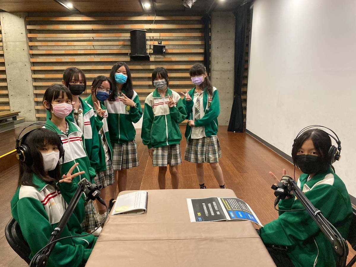 明治國中學生分組錄製節。 圖：新北市教育局提供