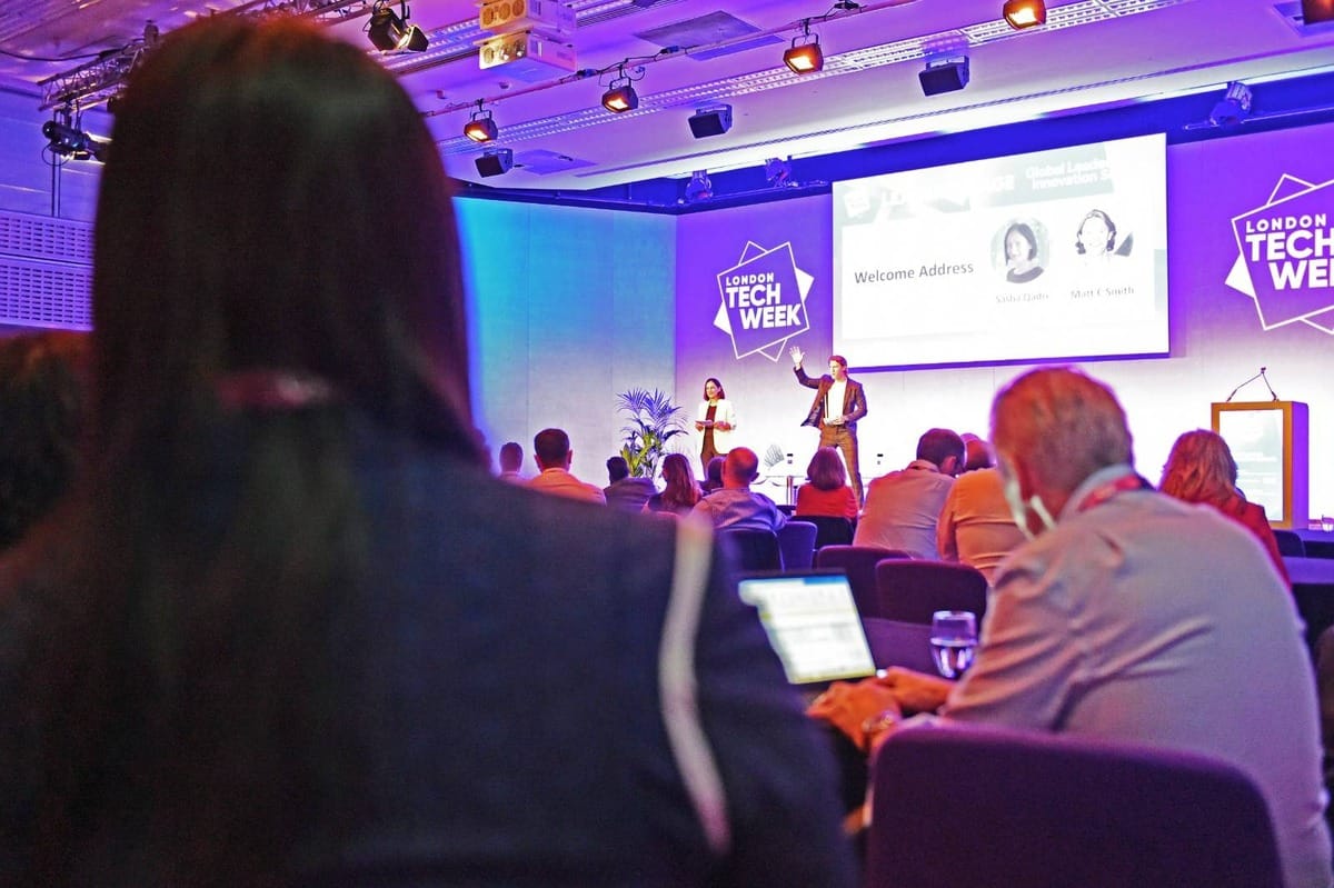日位發展部長唐鳳同日也參加倫敦科技週（London Tech Week）全球領袖創新論壇（Global Leaders Innovation Summit），與多國貴賓分享台灣經驗。 圖：數位發展部提供