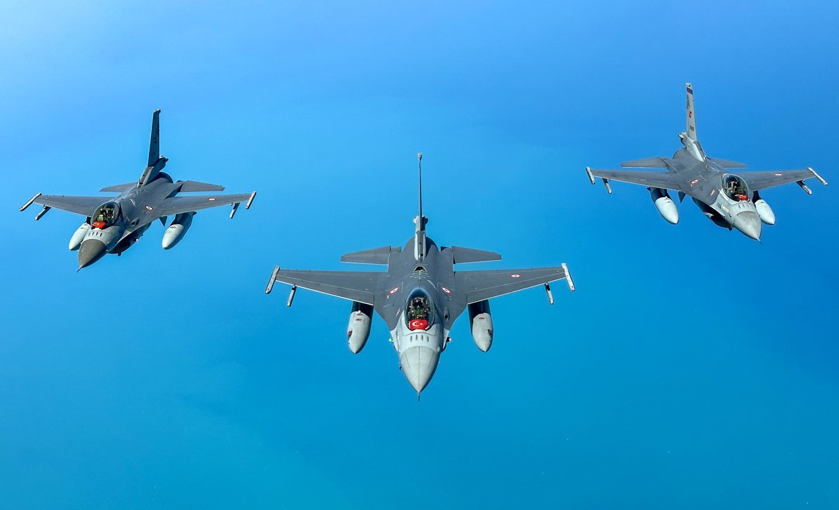 北約自12至23日進行史上最大規模聯合空中軍事演習，計25國、250架戰機、10000名軍人參演。 圖：翻攝@NATO_AIRCOM推特