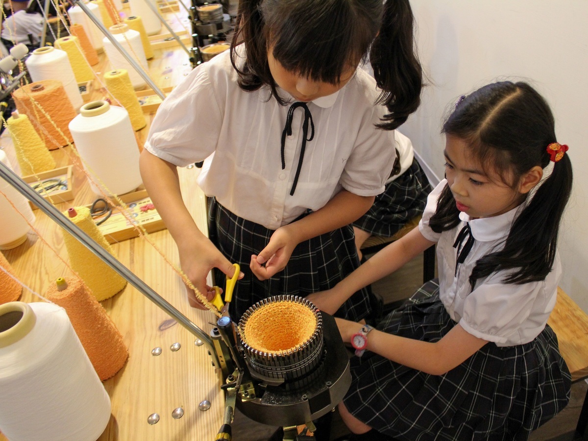 今年吳福洋更納入多元職探場域，透過試探職業的體驗，讓更多學子能在見習體驗中探索職業性向。 圖：新北市經發局提供