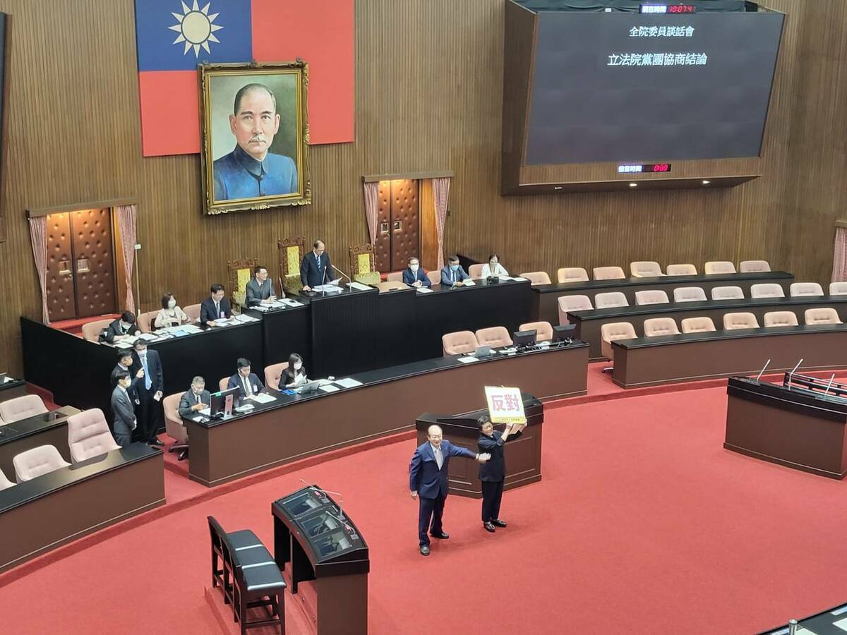 立法院上午舉行談話會，敲定臨時會時程 圖：陳佩君／攝