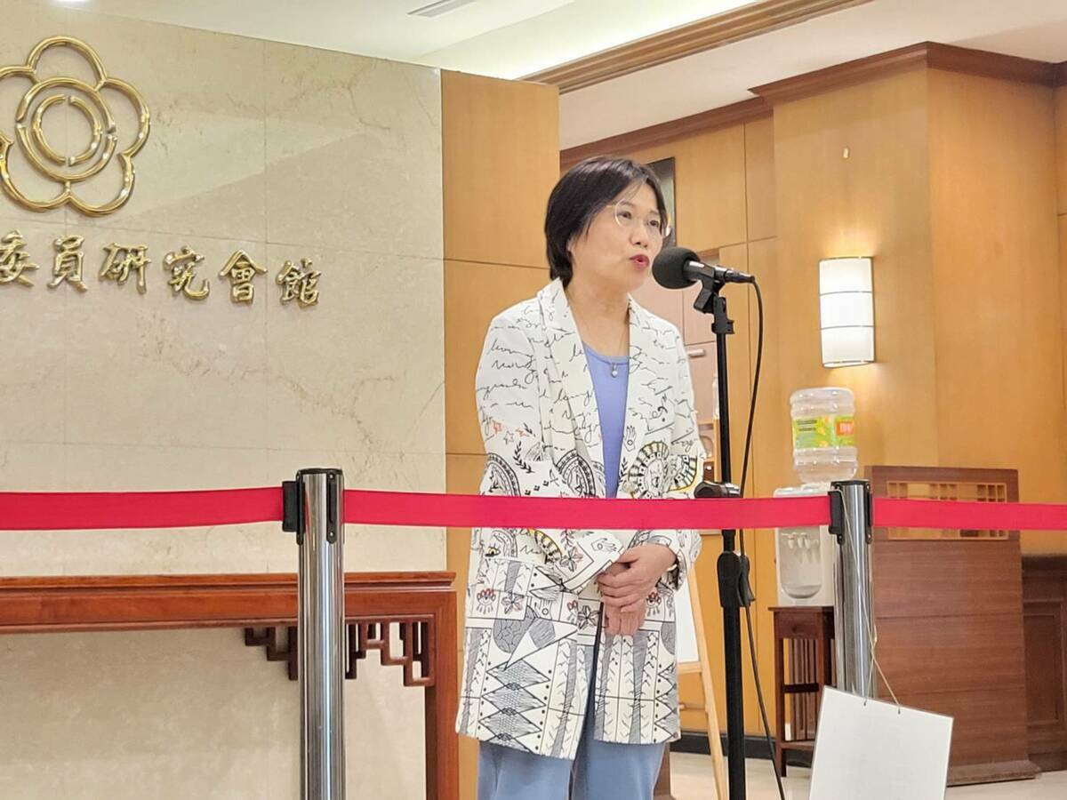 民進黨立委劉世芳受訪。 圖：陳佩君／攝