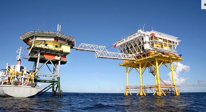 越南指控中國船隻近期在南沙群島萬安灘海域活動，侵犯越方主權，對區域安全帶來負面影響。  圖 : 翻攝自viet-hung.org