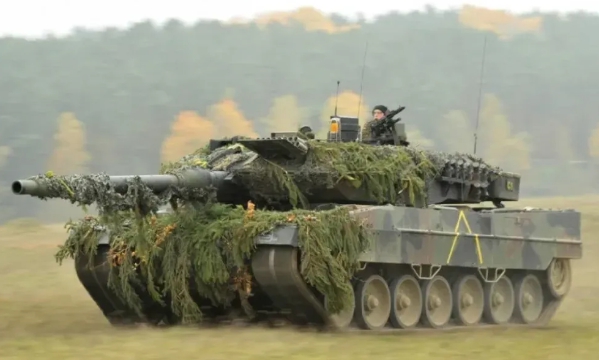 烏軍這波反攻動員大量坦克。 圖 : 翻攝自長空電擊波