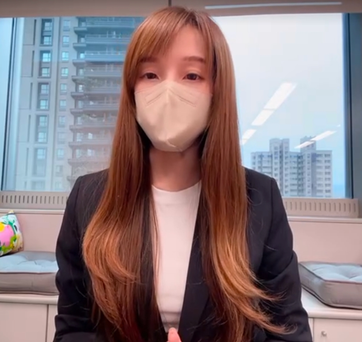 新北市政府副發言人羅婉庭強調，新北醫院提供全台有需要的孩童醫療關懷及進一步採檢，並不是普篩，請公眾人物不要帶頭以訛傳訛。 圖：新北市政府/提供