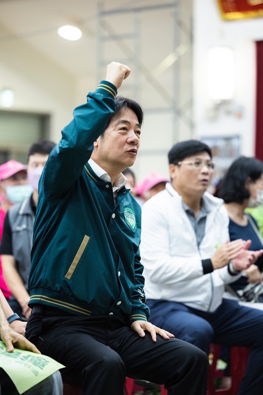 賴清德金綠色戰袍18日亮相 圖：賴清德競選辦公室提供