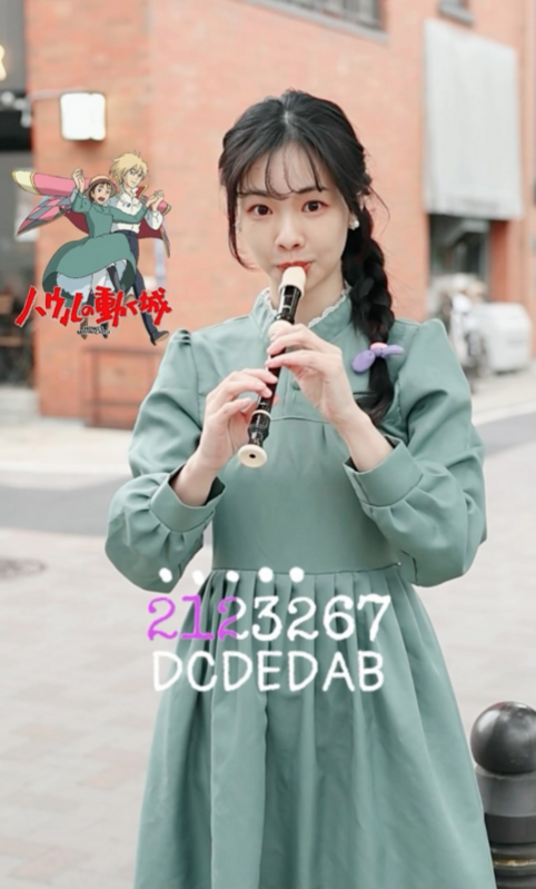 台灣網紅「長笛姐姐」近日在日本東京迪士尼因違反樂園規定，遭到日本網友炎上。 圖：翻攝自IG＠lilyflute