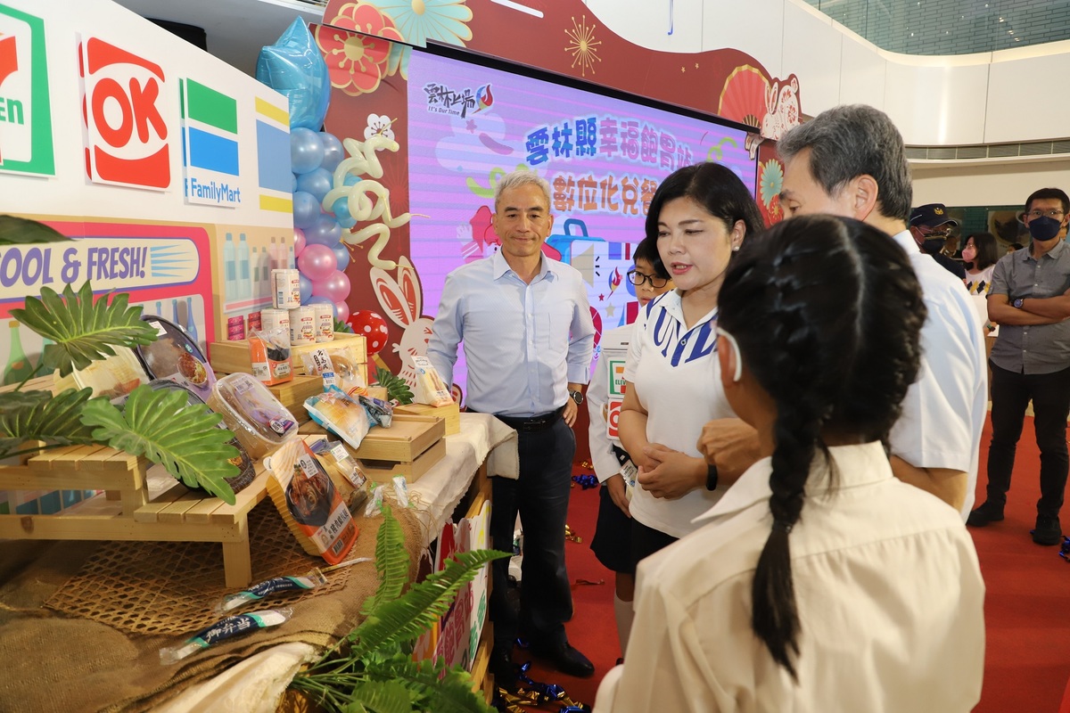 四大超商提供多樣化餐食，讓孩子在溫飽基礎下，專心於學習。 雲林縣政府/提供
