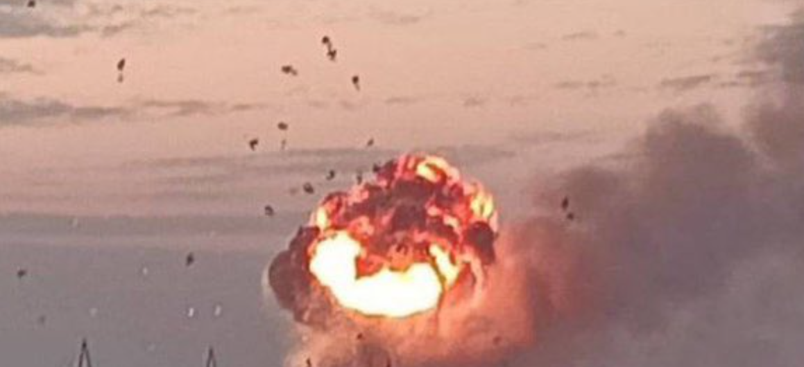 赫爾鬆地區里科夫市的火車站和倉庫，被用來儲存俄軍防禦扎波羅熱和赫爾鬆地區的大量彈藥，可這些設施昨日被烏克蘭「風暴陰影」巡航導彈破壞。 圖：翻攝自OSINTdefender推特