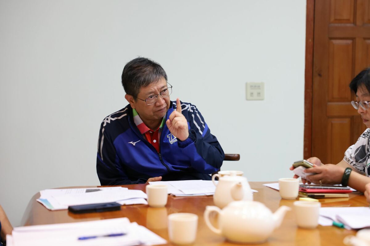 新竹縣長楊文科昨晚舉行跨局處緊急會議，指示縣府責無旁貸，新竹瓦斯公司絕對全權負責。 圖/新竹縣政府提供