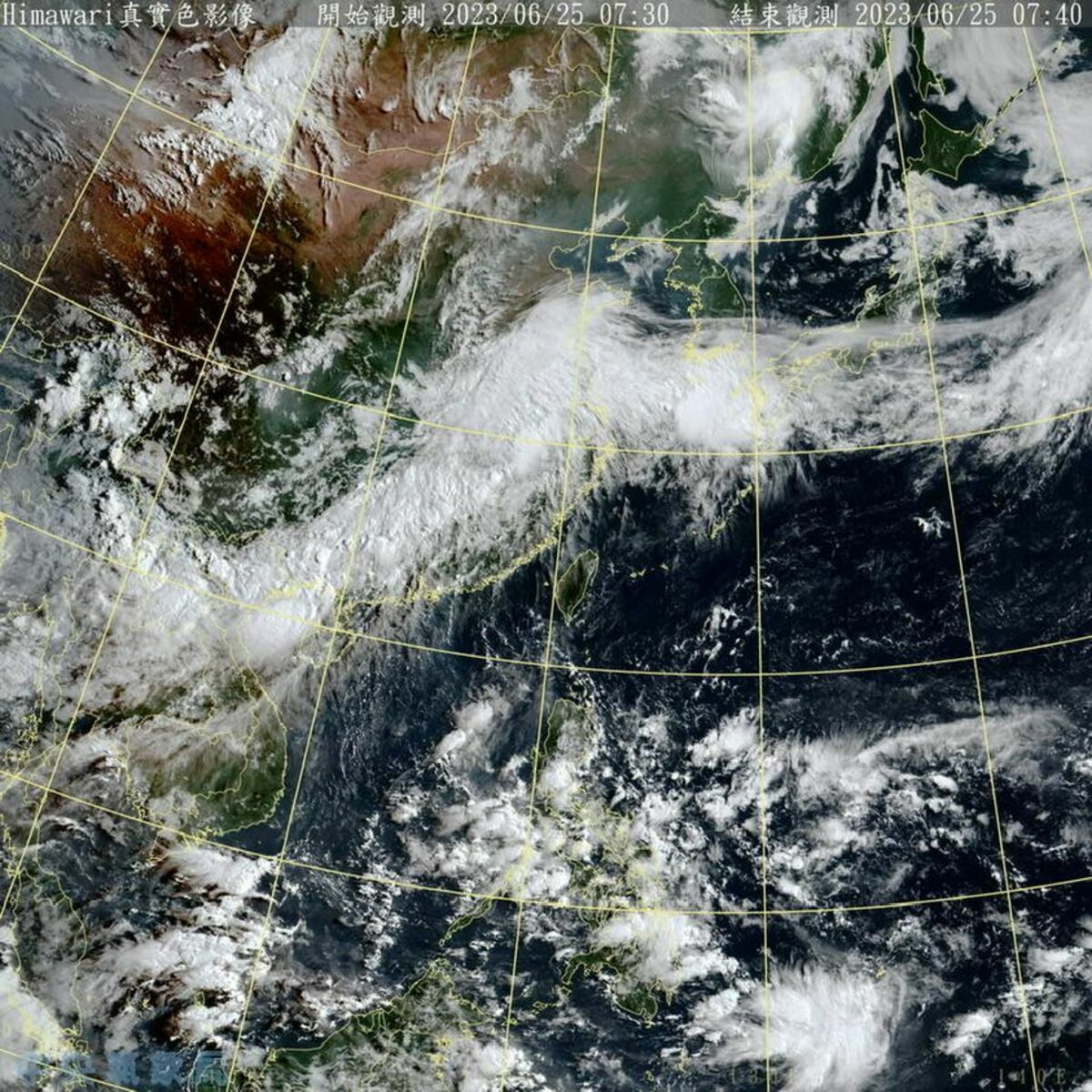 鄭明典表示，梅雨後總有一段穩定的天氣，但因為現在底層的水氣仍多，因此白天太陽加熱容易產生對流。 圖：取自鄭明典臉書