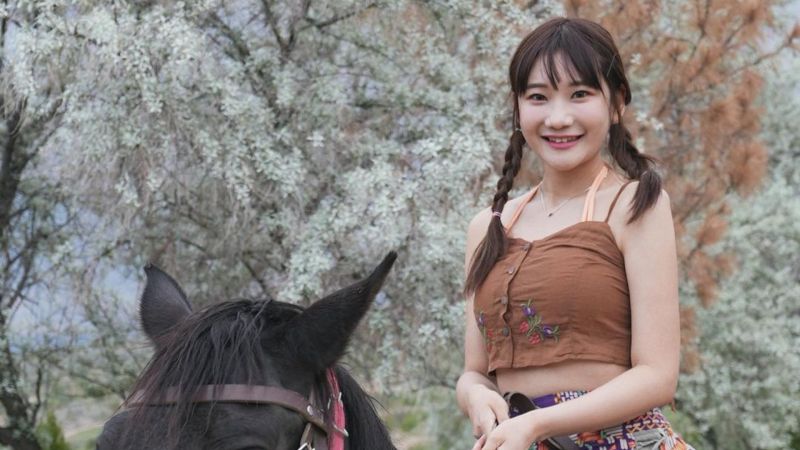 ▲百萬網紅愛莉莎莎日前因為搞錯MeToo意思，結果發文引起爭議。（圖／愛莉莎莎IG）