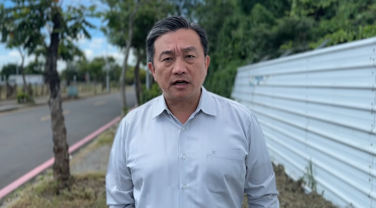 立委王定宇認為中共威脅周邊鄰國日益加劇，威脅台灣也不擇手段，重啟兩岸服貿協議根本是在自戕。 圖: 翻攝自王定宇臉書