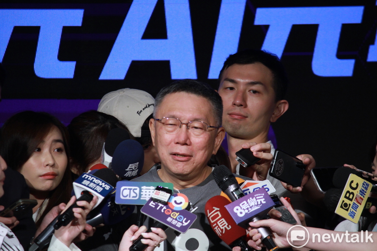 柯文哲則遭前幕僚質疑，遇到「雞」蛋大力抨擊，遇到「基」泰安靜無聲。 圖：周煊惠 / 攝（資料照）