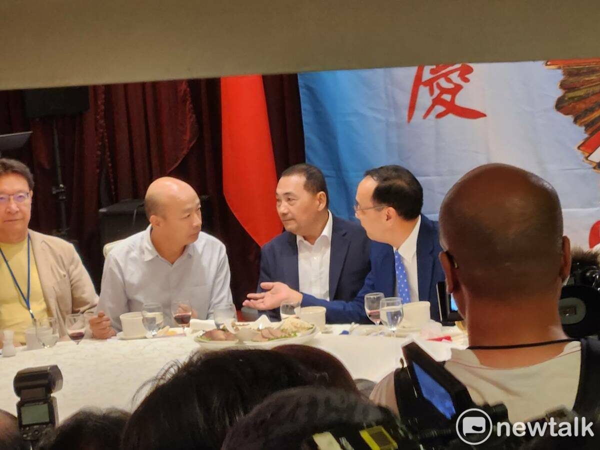 侯友宜、韓國瑜、朱立倫、趙少康等人共同出席黃復興黨部活動。 圖：黃建豪/攝