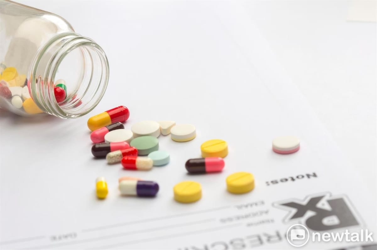 含「nifedipine」成分的短效劑型藥品，因可能導致高血壓患者血腦中風等風險，因此食藥署今限縮適應症範圍，僅適用於狹心症等病患。（藥品示意圖） 圖：新頭殼資料照