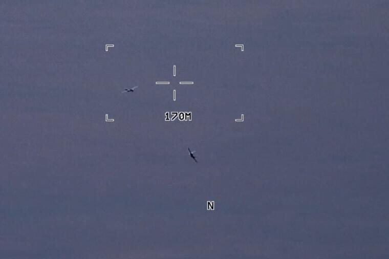 當地時間7月5日，俄軍戰機在敘利亞上空對美軍無人機實施干擾。 圖：翻攝自美國國防部網站