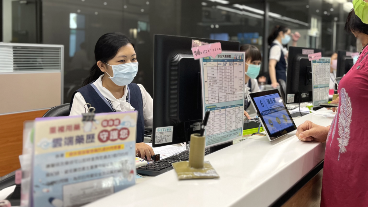 「鳶山雁行」計畫實施後，恩主公醫院每日不限診別及醫師，開放保留號讓合作診所幫病人透過平台直接掛號，增進民眾就醫便利性。 圖：恩主公醫院／提供