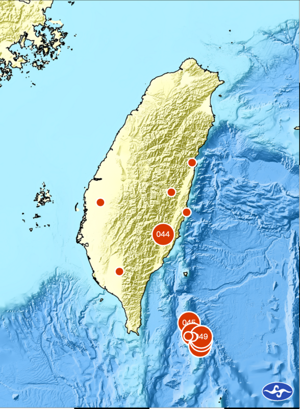 今(9)日凌晨台東外海發生多達9起的地震，其中規模最大一起震央位於台東縣蘭嶼鄉，規模5.3地震。 圖：翻攝自中央氣象局官網