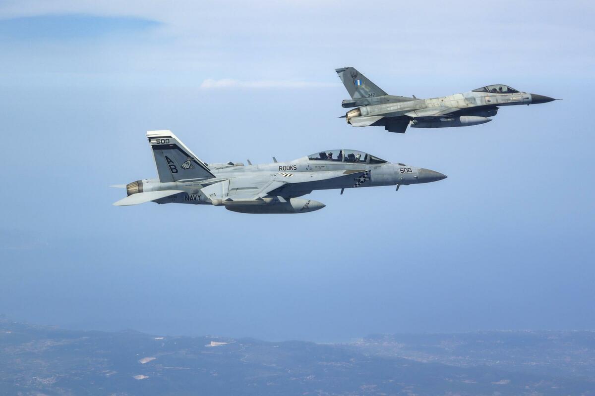 海軍安全司令部（NAVSAFECOM）已將此次雷擊事件列為「A級事故」，意即事故造成的損失超過 250 萬美元以上或飛機完全損毀。 圖：擷取自推特@e_amyna