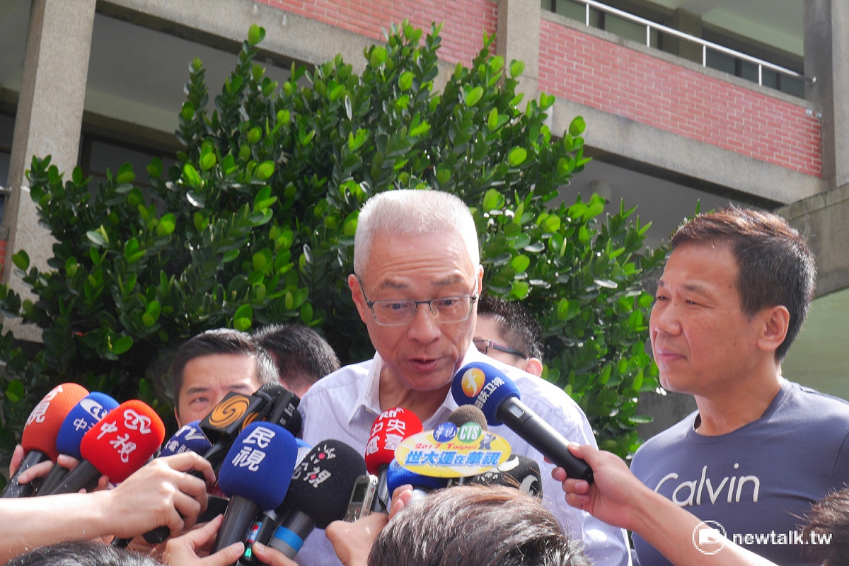 針對媒體提問國共論壇有譜？吳敦義說，他沒有意見，也沒有主動希望去看，依照慣例。 圖：趙婉淳/攝