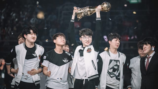 SKT成功衛冕MSI。 圖：翻攝自 LoL Esports Photos flickr