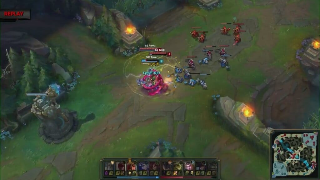 第一局開場，Perkz便聯合隊友將Faker打得「不成人形」。 圖：翻攝自 LoL Esports 官方YouTube頻道