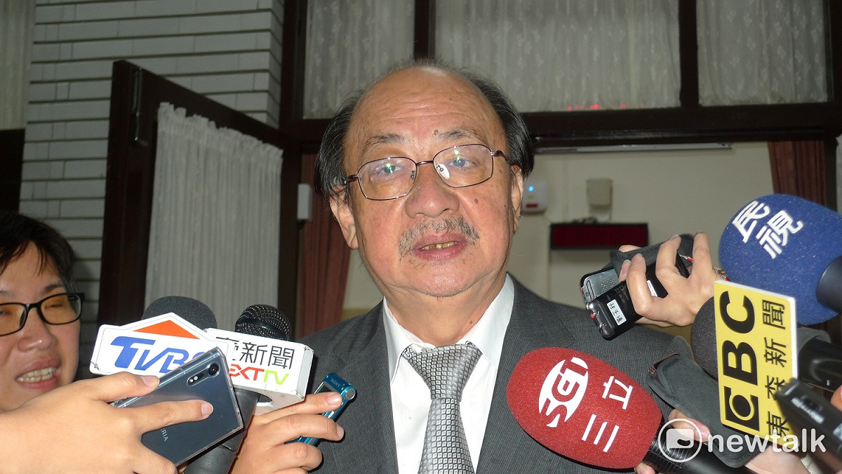 第九屆第三會期戛然而止在促轉條例前的「清點人數動議」中，民進黨團總召柯建銘表示，「講好了必須由院長再主持朝野協商一次」。 圖：汪少凡／攝