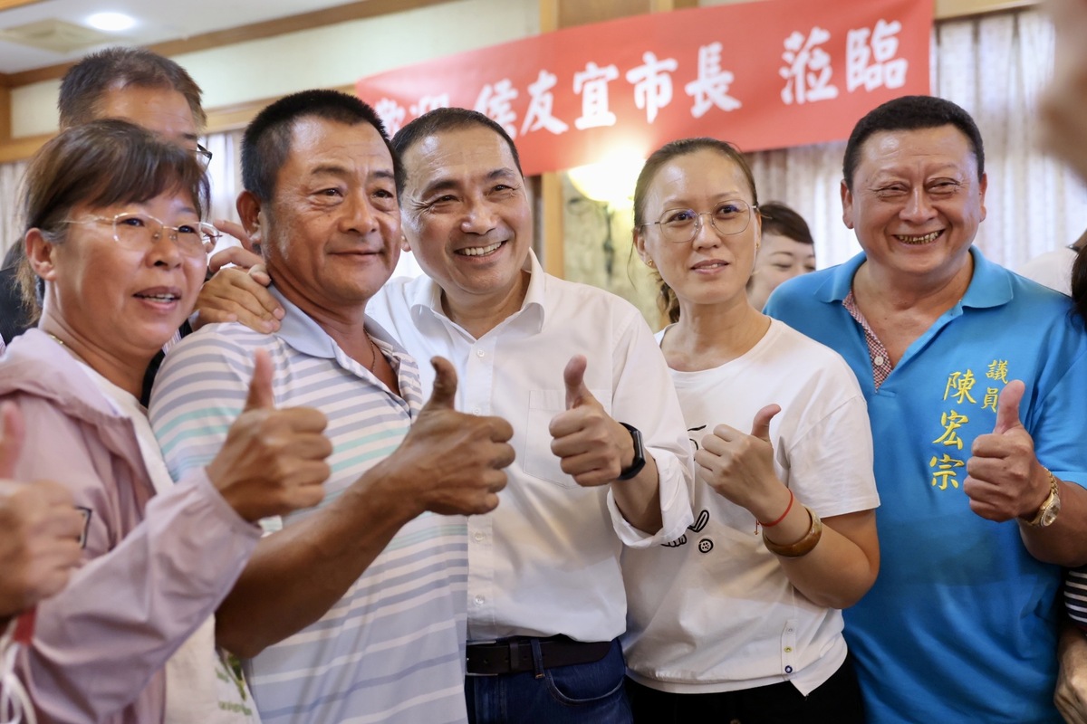 侯友宜今日下午到台東與地方交流。 圖：侯友宜競辦/提供
