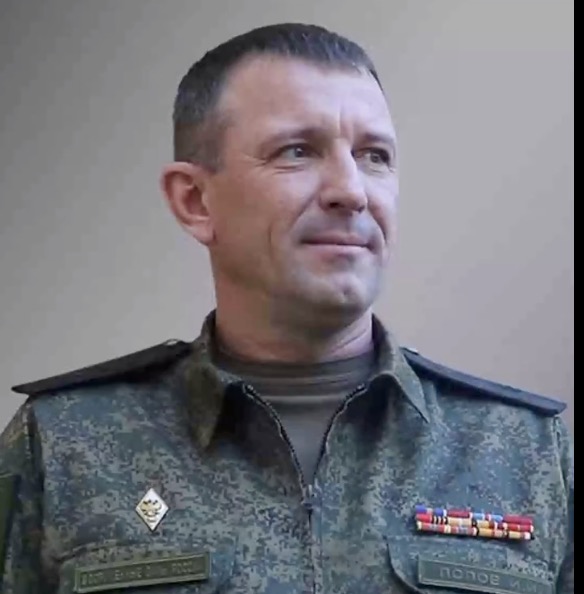 俄軍少將波波夫（Ivan Popov）日前因涉嫌貪汙，遭俄司法單位調查。近期波波夫親筆撰寫請願信，希望俄司法局能傳喚俄軍總參謀長格拉西莫夫( Valerly Gerasimov )，證明他的清白。圖為波波夫少將。 圖：翻攝自推特