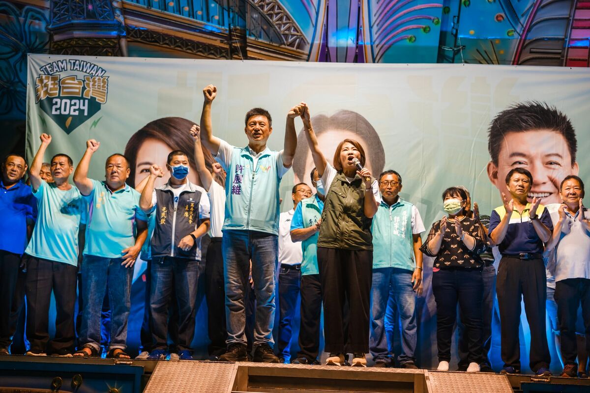 民進黨屏東信賴之友會成立萬丹鄉、新園鄉分會。 圖：民進黨屏東縣黨部提供