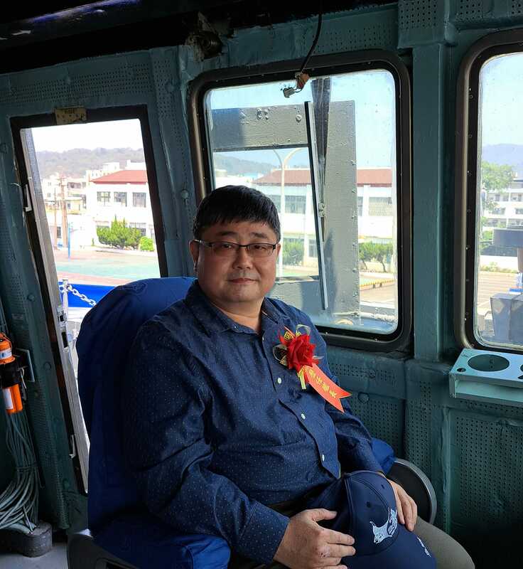 前中華民國海軍艦長呂禮詩今日( 3 日)接受海外中媒採訪時，承認自己受邀並參與九三閱兵，強調台灣法律無法約束像他這樣的「校級軍官」。 圖：翻攝自呂禮詩臉書(資料照)