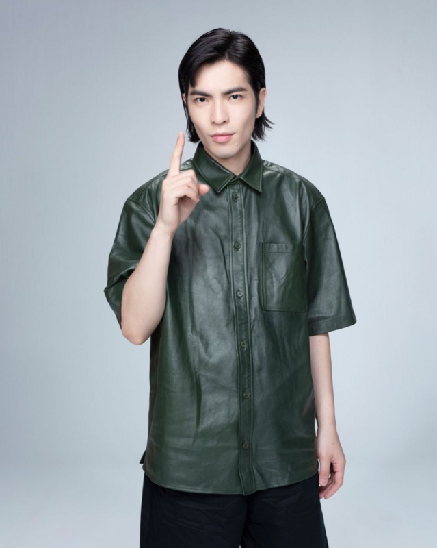 金曲歌王蕭敬騰近年轉到中國發展，日前他在中國綜藝節目上，因舞蹈動作惹出爭議。 圖：翻攝自IG＠jam_hsiao0330
