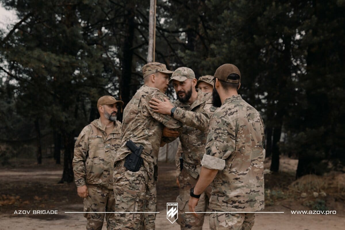 普羅科佩科重返烏軍領導亞速旅，將與俄軍正面對決，一雪前恥。 圖：翻攝自推特@igorsushko