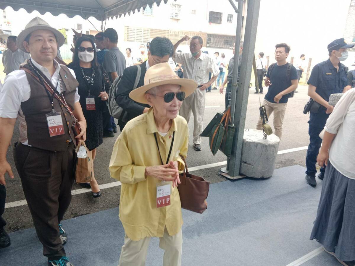 前總統府國策顧問金美齡也陪同安倍夫人場。 圖：孫家銘攝