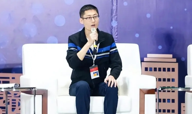 年僅38歲的中共國防專家馮暘赫突然死亡，引發外界關注和熱議。 圖：翻攝自新浪