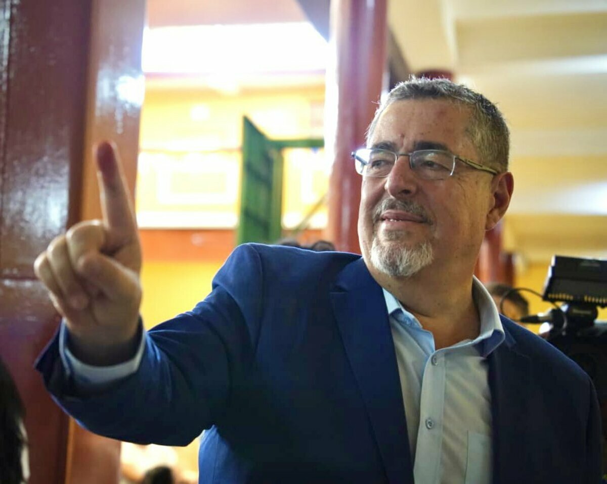 瓜地馬拉總統當選人阿雷巴洛。 圖片來源：@BArevalodeLeon（資料照）