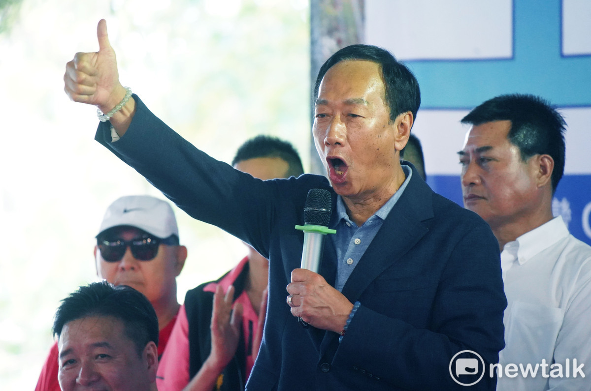 郭台銘盼支持民眾做他後盾，允諾「一定讓台灣有不一樣的未來」。 圖：林昀真/攝(資料照)