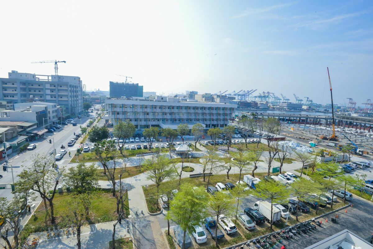前鎮漁港景觀綠美化及周邊道路整頓改善工程。 圖：高雄區漁會提供