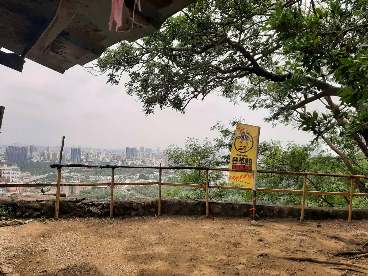 壽山國家自然公園提醒民眾注意登革熱病媒蚊。 圖：高雄市衛生局提供
