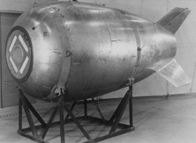美國製造的「Mk-4」原子彈外觀。 圖：翻攝維基百科/公有領域