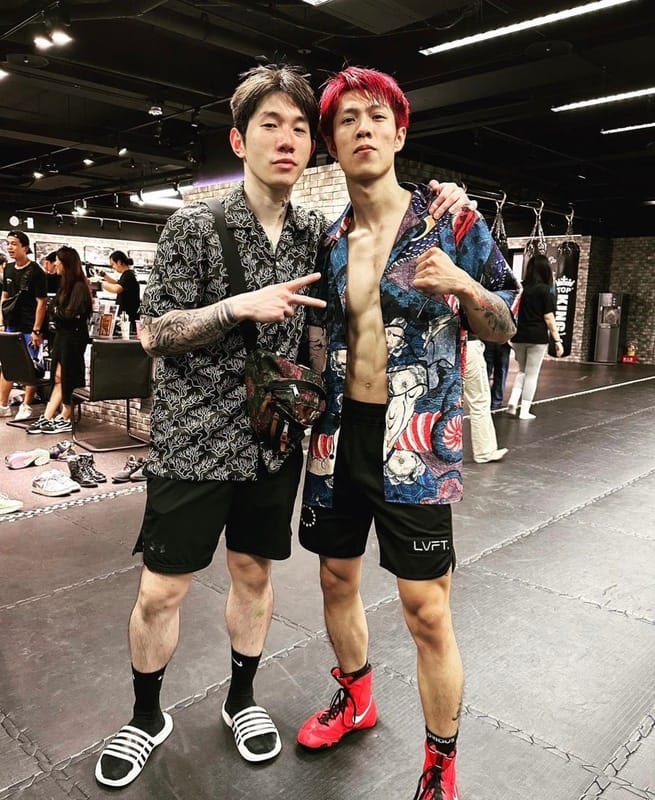 尼克星（左）和李育昇在7月30日舉辦的《拳下星城》中打了一場。 圖：翻攝自李育昇IG